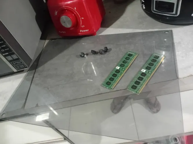Tampa de vidro para gabinete e 2 dd3 de 4gb