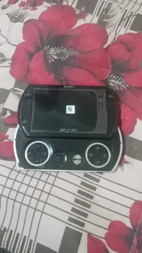 PSP GO