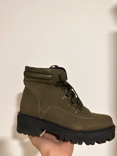 Bota Verde Musgo