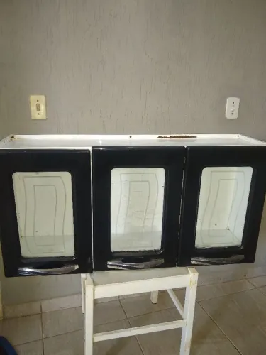 Armário de aço 3 portas