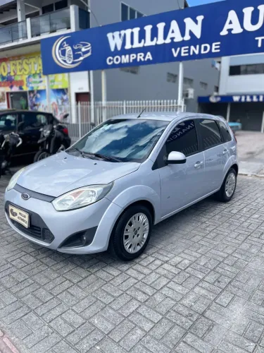 Ford Fiesta SE 1.6 8V Flex 5P 2014
