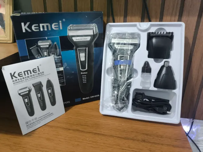 ? Máquina 3 em 1 Kemei - Cabelo, Barba e Acabamento