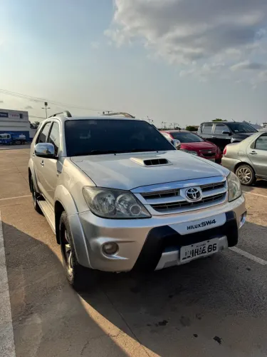 Toyota Hilux SW4 SRV D4-d 4X4 3.0 TDI Dies. AUT 2007