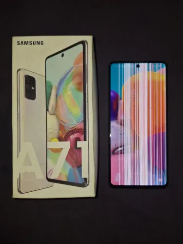 Samsung A71 com defeito de tela