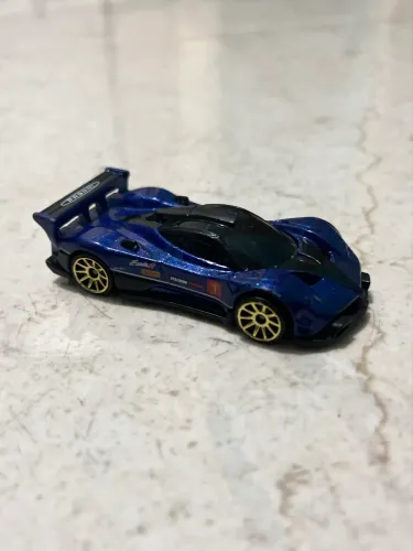 Hot Wheels Pagani Zonda R Azul Metálico Rodas Douradas (Loose)