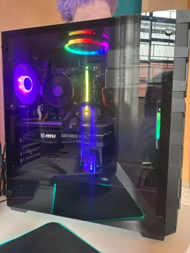 PC Gamer Ryzen 5 + RTX 3060 12GB + 12GB RAM