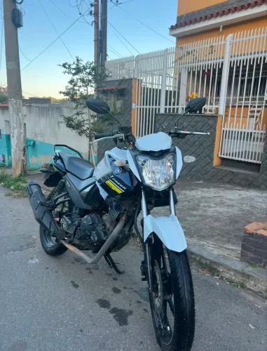2021 Yahama fazer