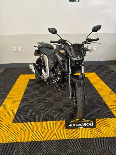 FAZER 250 PANTERA NEGRA 
