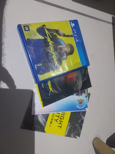 Cyber Punk 2077 PS4 - Edição de Lançamento