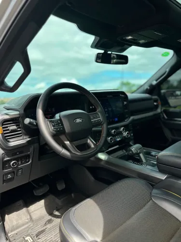 Ford F-150 Tremor 4X4 5.0 V8 2025