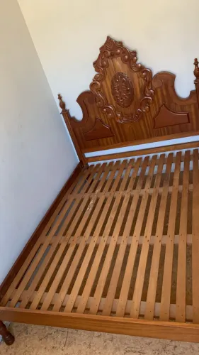 Vendo cama retrô