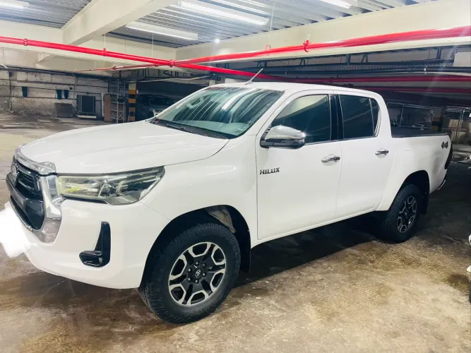 Toyota Hilux CD 4X4 2.8 Diesel Mec. 2022