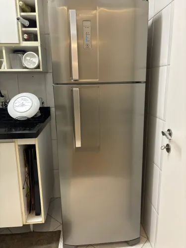 Geladeira Electrolux DF36X Frost Free Inox - 310L 