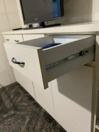 Armário de copa - exclusivo 2,10L m X 40cm profundidade