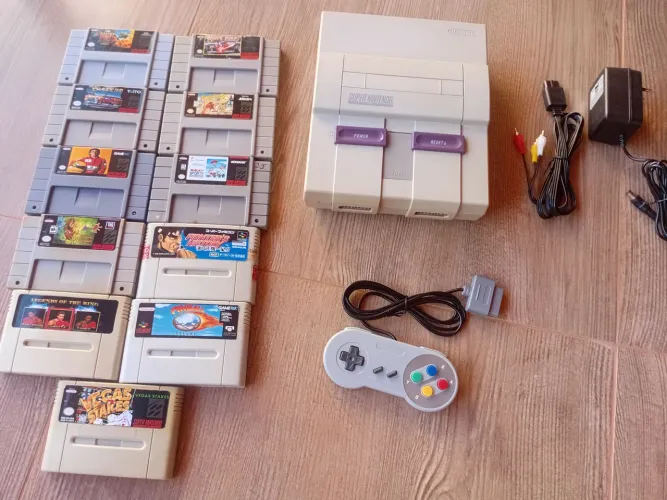 Super Nintendo com 11 jogos originais