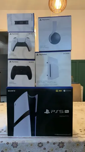 PS5 Pro 2TB Desbloqueado 13.60 + Leitor + Controles + Pulse 3D - Completo