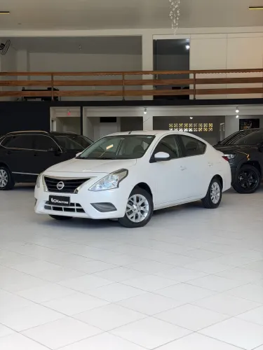 Nissan Versa SV 1.6 16V Flexstart 4P Aut. 2017