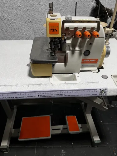 Overloque siruba modelo K 2500$