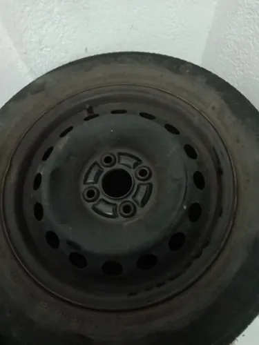 Vendo jogo de rodas de ferro aro 14