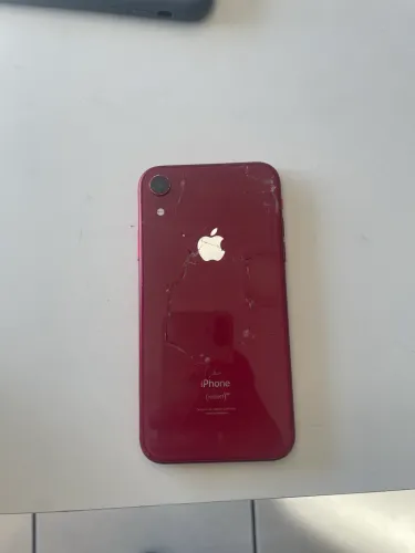 VENDO IPHONE XR 64 GB  Saúde da bateria 75% 