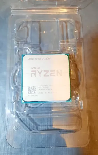 Processador AMD Ryzem 3 3200 G