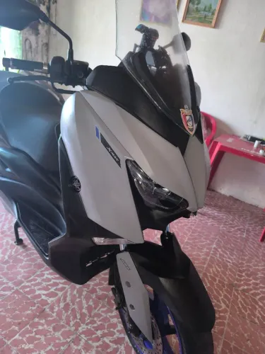 Yamaha Xmax 250 2022