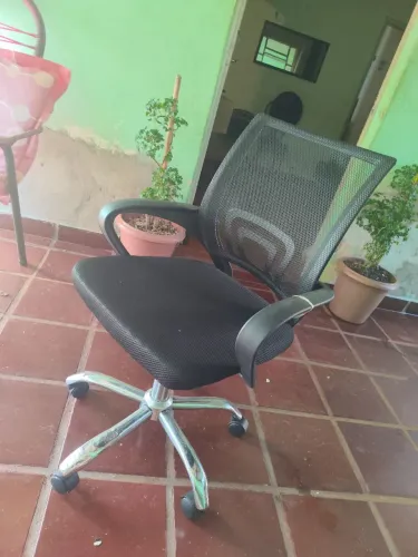 Cadeira giratória escritório