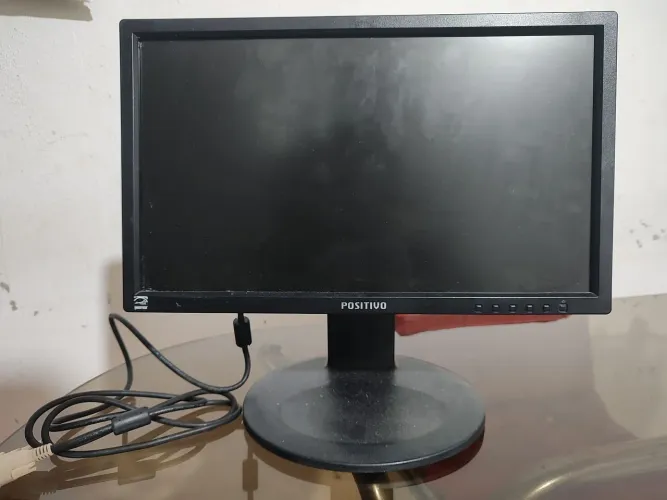 Monitor positivo ( LG) 19 polegadas
