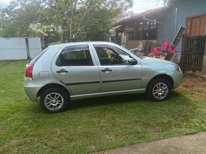 Fiat Palio 1.0 Economy Fire Flex 8V 4P 2010