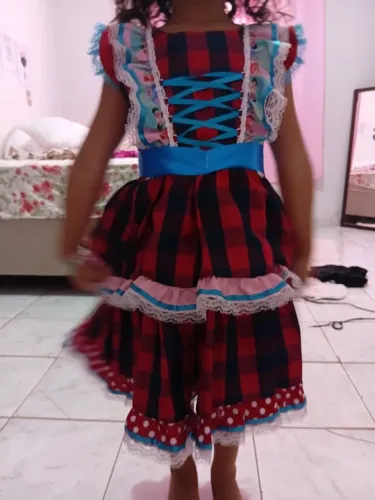 Vende-se vestido festa junina 