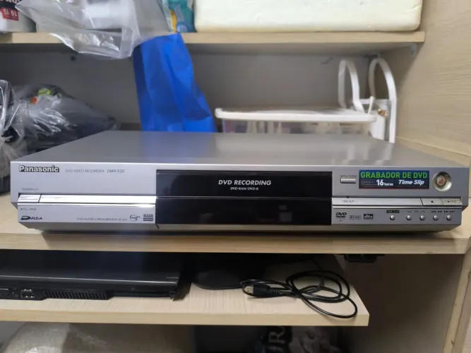 Gravador de dvd Panasonic de mesa-Dmr e55