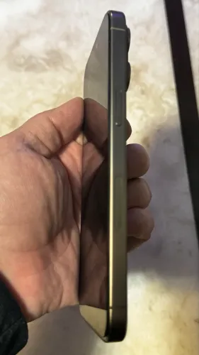 iPhone 15 Pro Max 256GB Seminovo