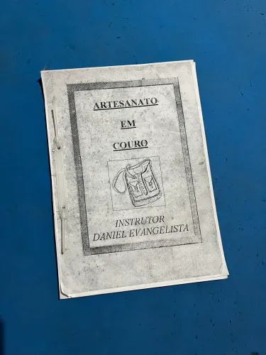 Livro Artesanato em Couro
