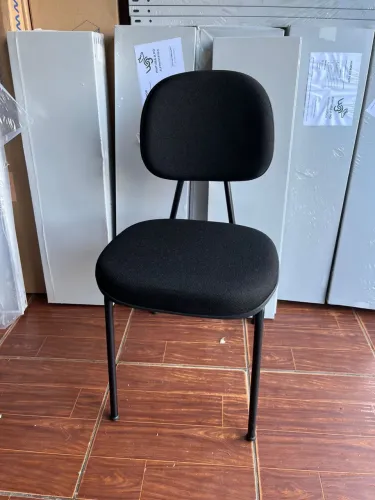 Cadeira fixa estofado - Nova 