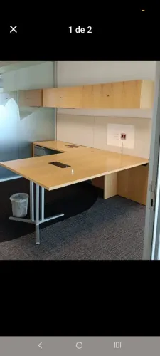 Móveis de escritório da marca Herman Miller 