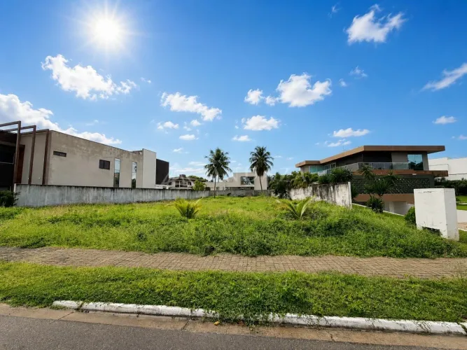 TERRENO À VENDA NO CONDOMÍNIO LAGUNA 920 m²