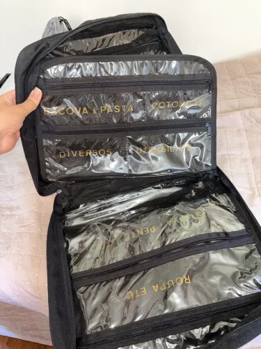 Bolsa pessoal com divisórias 