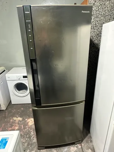 Geladeira Panasonic