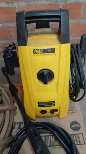 Lavadora De Alta Pressão Master 42545 Jato Regulável 1500psi Com 1200w Tramontina