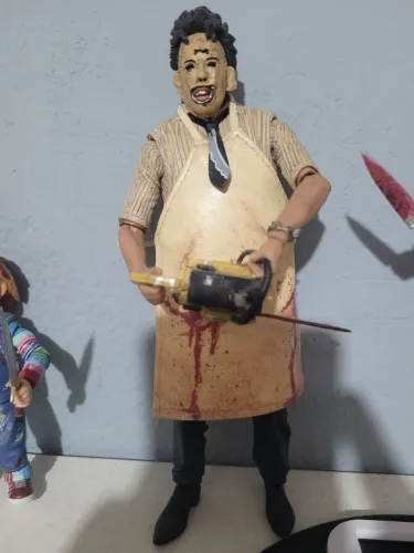 Leatherface neca action figure 