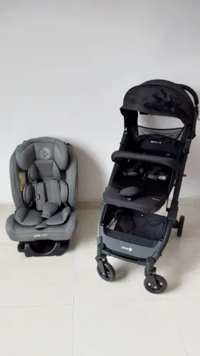 Cadeirinha e carrinho de bebe