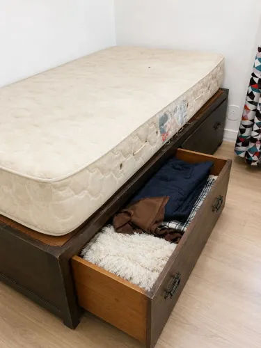 Cama Box Viúvo em Jacarandá Maciço + Colchão de Molas Ensacadas | 2 Gavetões
