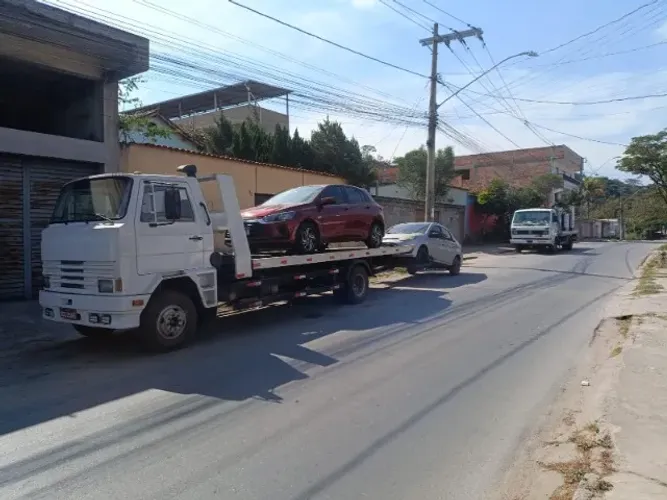 Vendo esse Caminhão Puma 914 Guincho