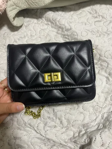 Bolsa preta média