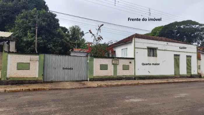 Casa em área de 1.000 m² no Irapé distrito de Chavantes/SP