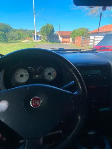 Fiat Idea ELX 1.4 MPI Fire Flex 8V 5P 2010