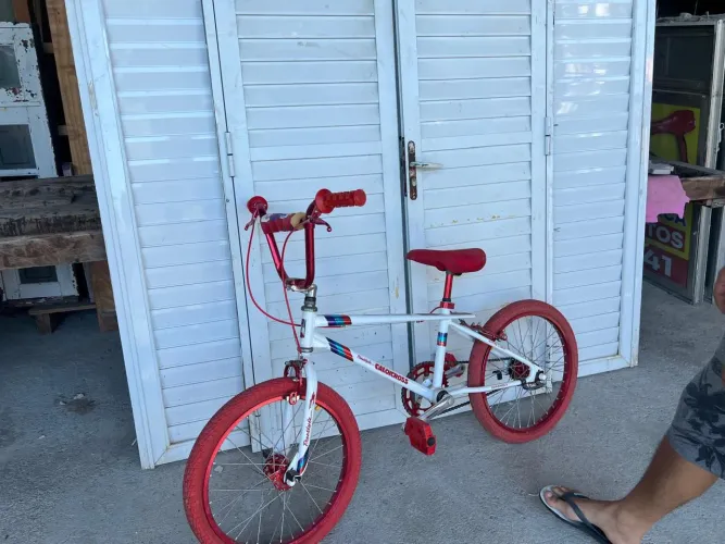 Bicicleta caloicross freestyle