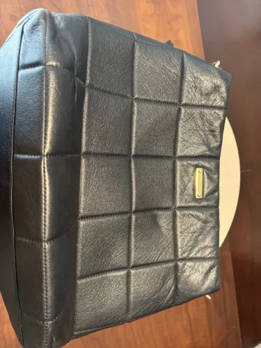 Bolsa Couro Luz da Lua Matelassê Preta