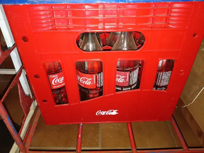 Caixa de coca retornável 1 litro vidro
