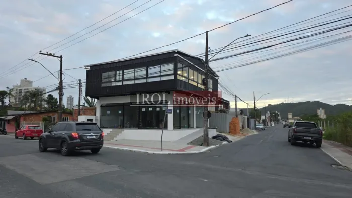 Sala comercial para alugar no bairro Dom Bosco - Itajaí/SC